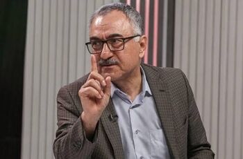لیلاز: کریم‌خان زند یک لُر بیسواد بود!/ ویدئو