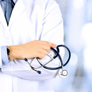 ویزیت پزشک در سال ۱۴۰۵ چقدر شد؟