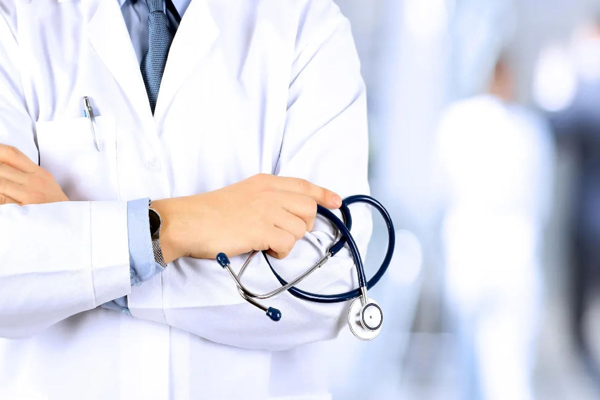 ویزیت پزشک در سال ۱۴۰۵ چقدر شد؟