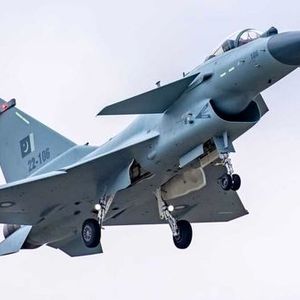 تحلیل چینی درباره احتمال فروش جنگنده J-10 به تهران: مشکل ایران را حل نمی کند