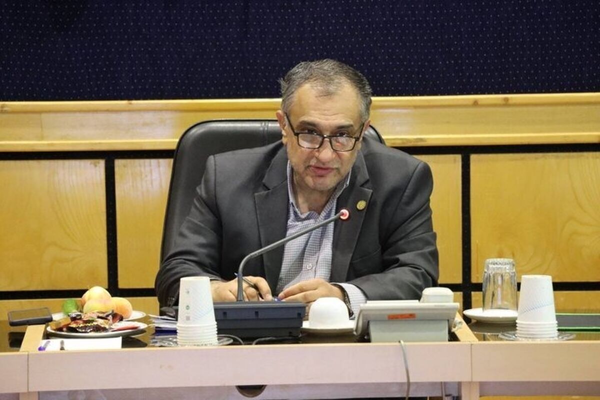 رئیس دانشگاه شریف عذرخواهی کرد