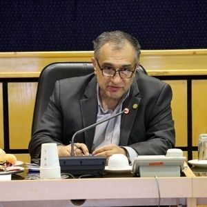 رئیس دانشگاه شریف عذرخواهی کرد