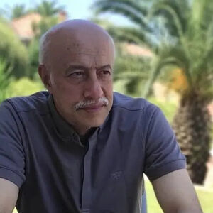 حسن خادم درگذشت