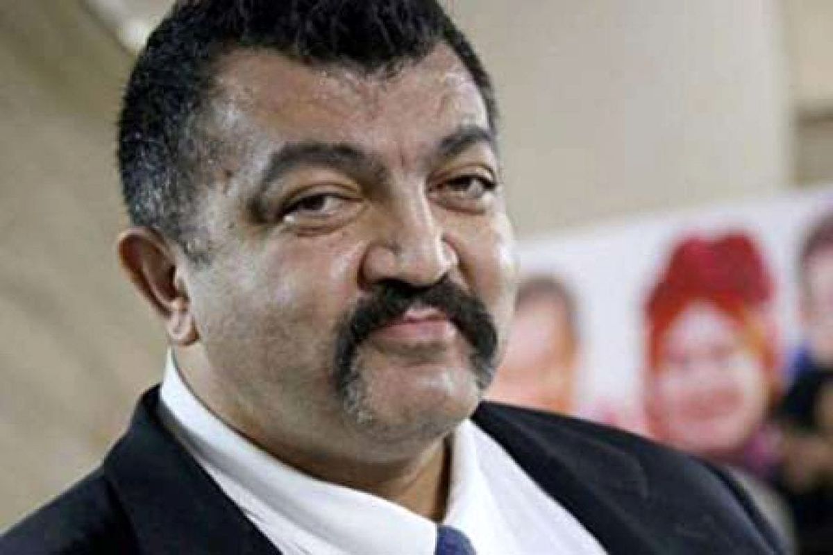 احمد ایراندوست: تو زندان نعیمه نظام دوست برایم قلیان آورد/ ویدئو