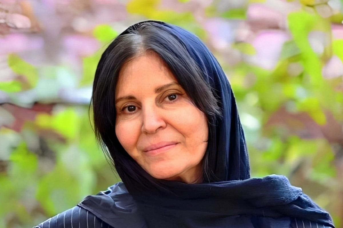 بیوگرافی و عکس‌های جوانی گلچهره سجادیه؛ بازیگر سریال «آنام»