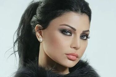 چهره جوان هیفا وهبی در ۵۰ سالگی جلب‌توجه کرد/ عکس