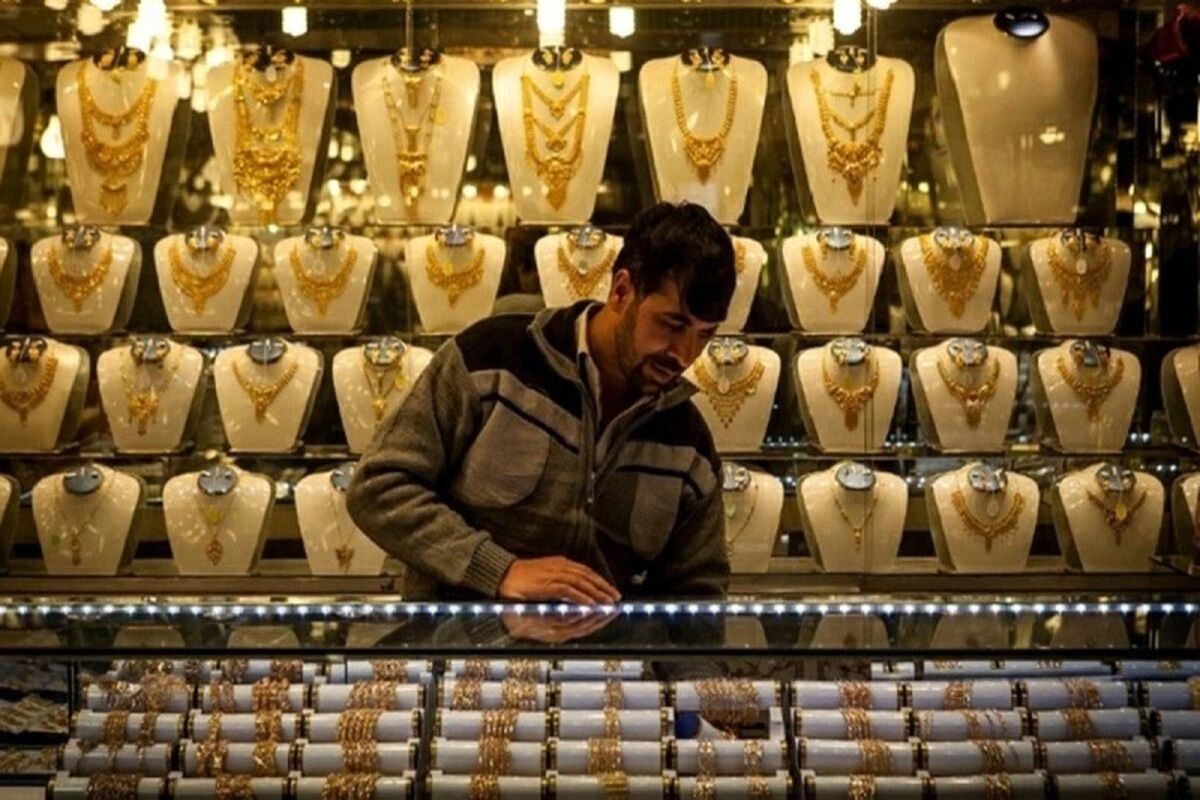 دبیر اتحادیه طلا و جواهر تهران از ادامه رکود بازار طلا و سکه تا پایان ماه صفر خبر داد