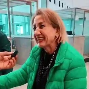 ویدیوی از بغض زن بی‌حجاب در مرز ایران