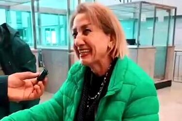 ویدیوی از بغض زن بی‌حجاب در مرز ایران