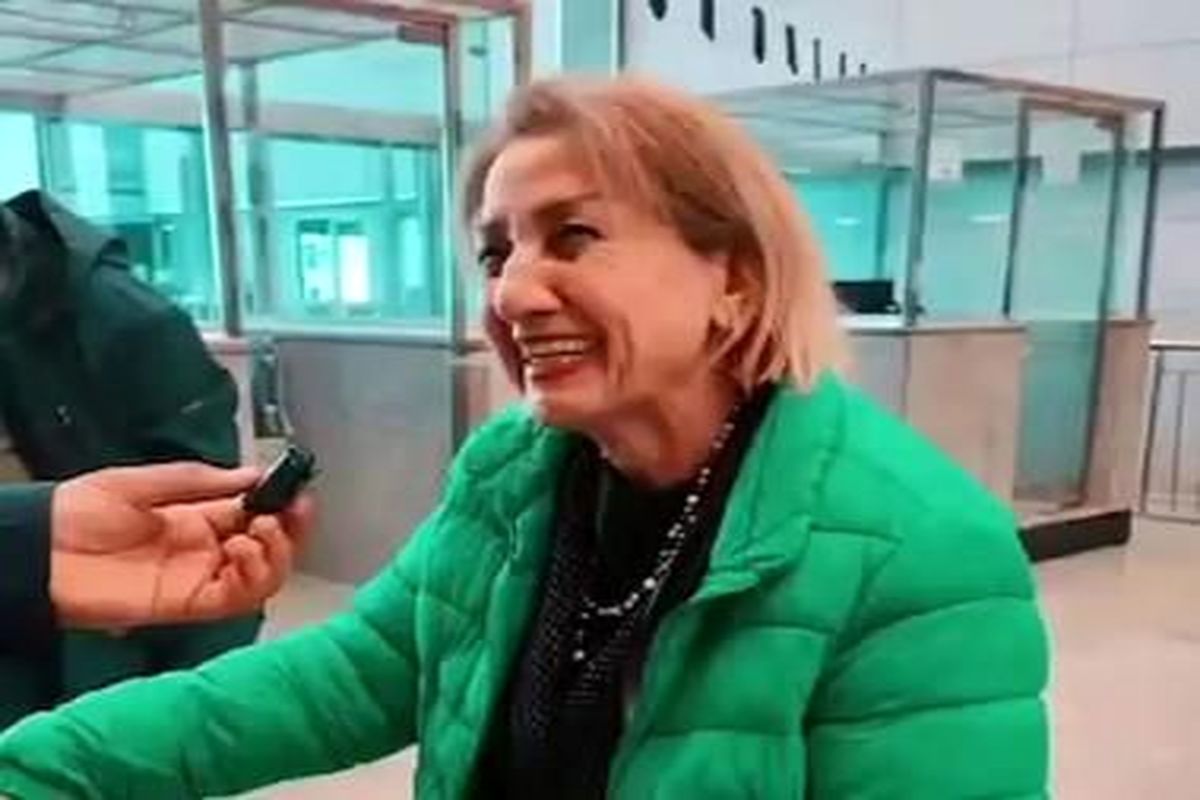 ویدیوی از بغض زن بی‌حجاب در مرز ایران