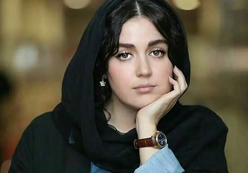 تیپ جدید افسانه پاکرو، او را شبیه باربی زنده کرد/ عکس