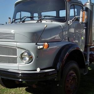 اولین کامیون تولید شده در ایران /عکس