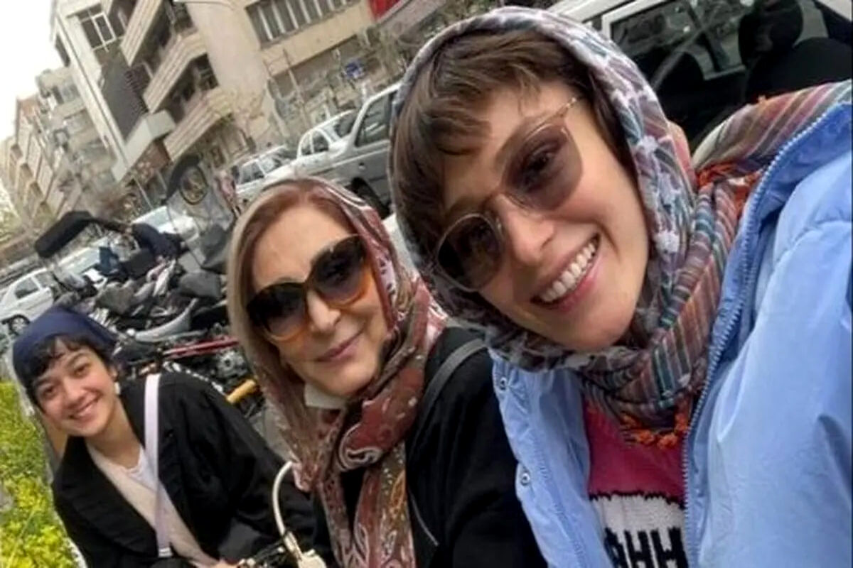 فرشته حسینی: مادرم انقدر زیبا بود که برای دزدیده نشدنش مهاجرت کردیم