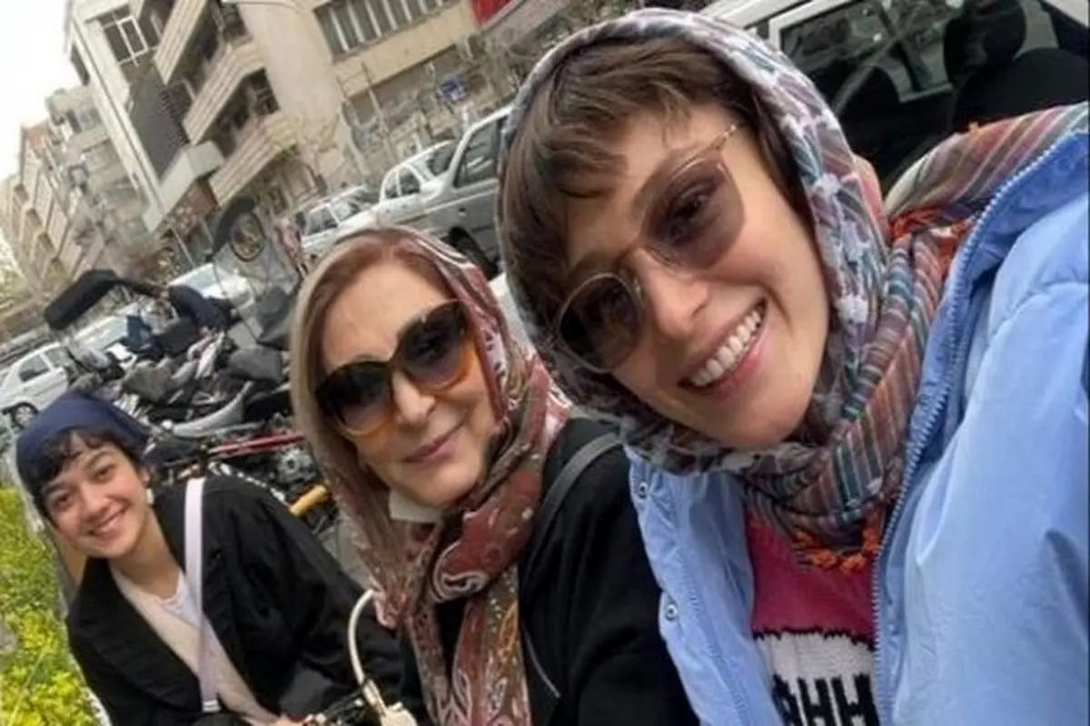 فرشته حسینی: مادرم انقدر زیبا بود که برای دزدیده نشدنش مهاجرت کردیم