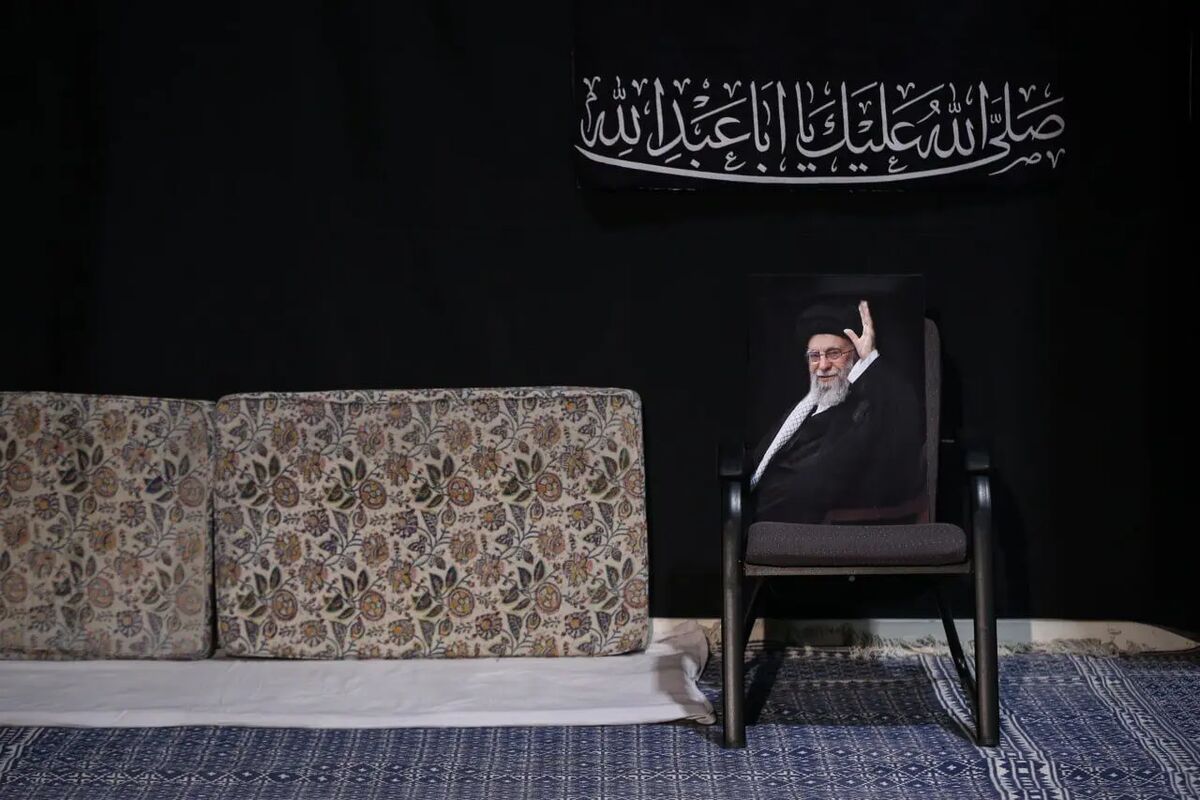 پاسخ ستاد تشییع به گمانه‌زنی‌ها درباره حضور رهبر انقلاب