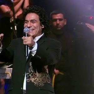 آقای اندی عزیز، احتمالا موبایل شما آنتن نمی‌دهد!