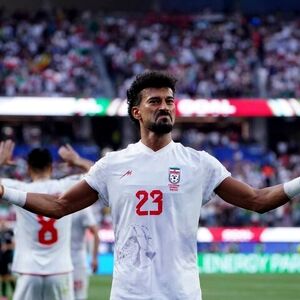 رامین رضاییان با کیف ۵۰۰ میلیونی در لس‌آنجلس/ عکس
