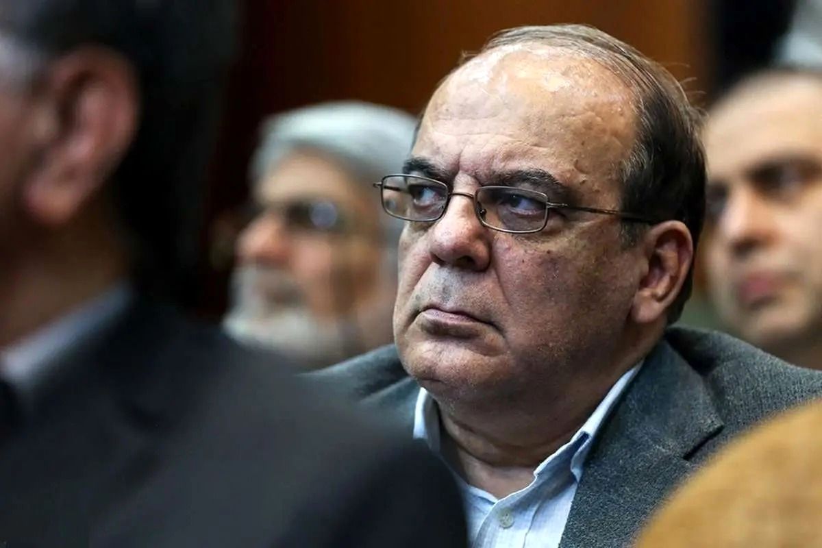 رمزگشایی عباس عبدی از پیام لغو کنسرت همایون شجریان
