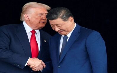 ترامپ و شی جین پینگ با زیرپیراهنی در خیابان‌های پکن!/ ویدئو
