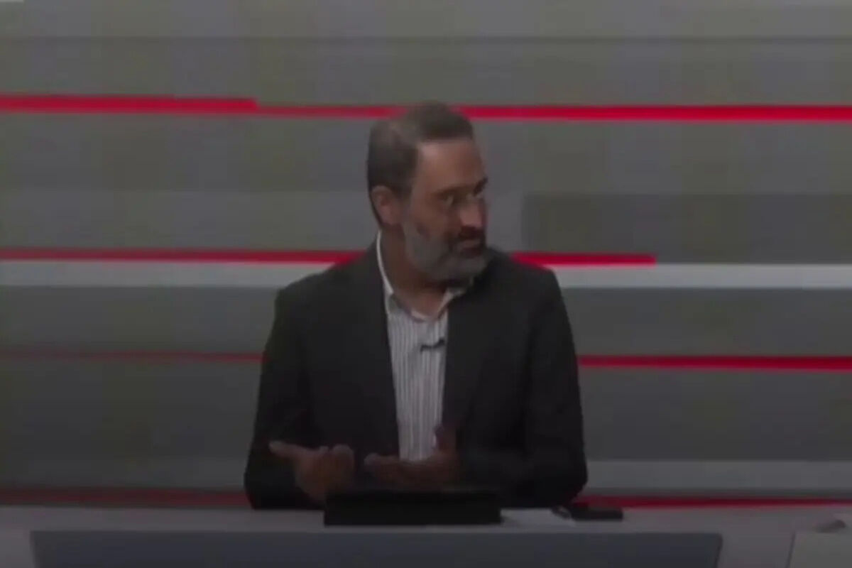 مهمانانی که خودشان هم نمی‌دانستند چرا به صداوسیما آمده‌اند/ ویدئو