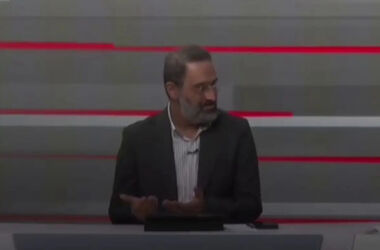مهمانانی که خودشان هم نمی‌دانستند چرا به صداوسیما آمده‌اند/ ویدئو