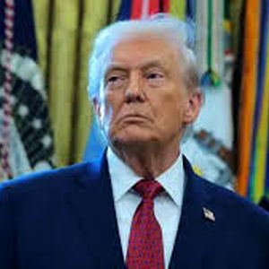 سایه جنگ روی اعتراضات ایران/ تهدید ترامپ علیه ایران چقدر جدی است؟