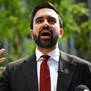 افتتاح دفتر شهردار جدید نیویورک با روضه امام حسین (ع)/ ویدئو