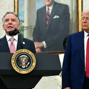 ترامپ به استیو ویتکاف: چرا هنوز ایرانی‌ها تسلیم نشدند؟!/ ویدئو