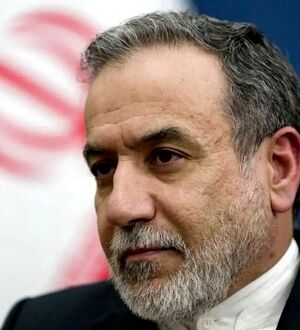 حکم استیضاح عراقچی در کف خیابان صادر شد