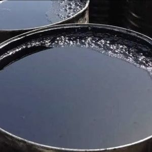 قیر تهاتری را هدف نگیرید، مردم مناطق محروم هزینه آن را خواهند داد