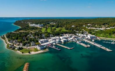 جزیره‌ای که ورود ماشین را ممنوع کرد!/ عکس