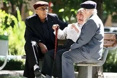 وام ۳۰۰ میلیونی به کدام بازنشسته ها تعلق می‌گیرد؟