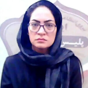 این زن شیاد را می شناسید نزد پلیس بروید
