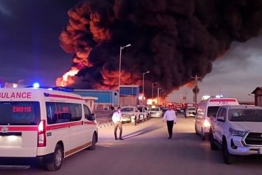 نجات ۲۴ نفر حبس شده از یک ساختمان در زعفرانیه