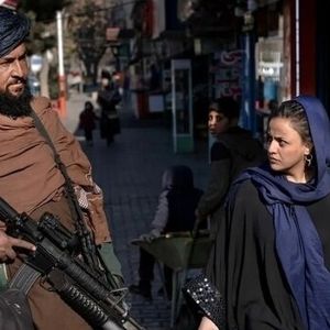 شوک جدید طالبان؛ کتک زدن همسران و فرزندان مشروع است!