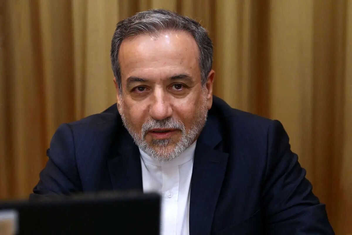 عراقچی: فکر می‌کنم اینترنت به‌زودی باز می‌شود