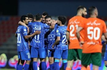 بمب ساعتی در باشگاه استقلال