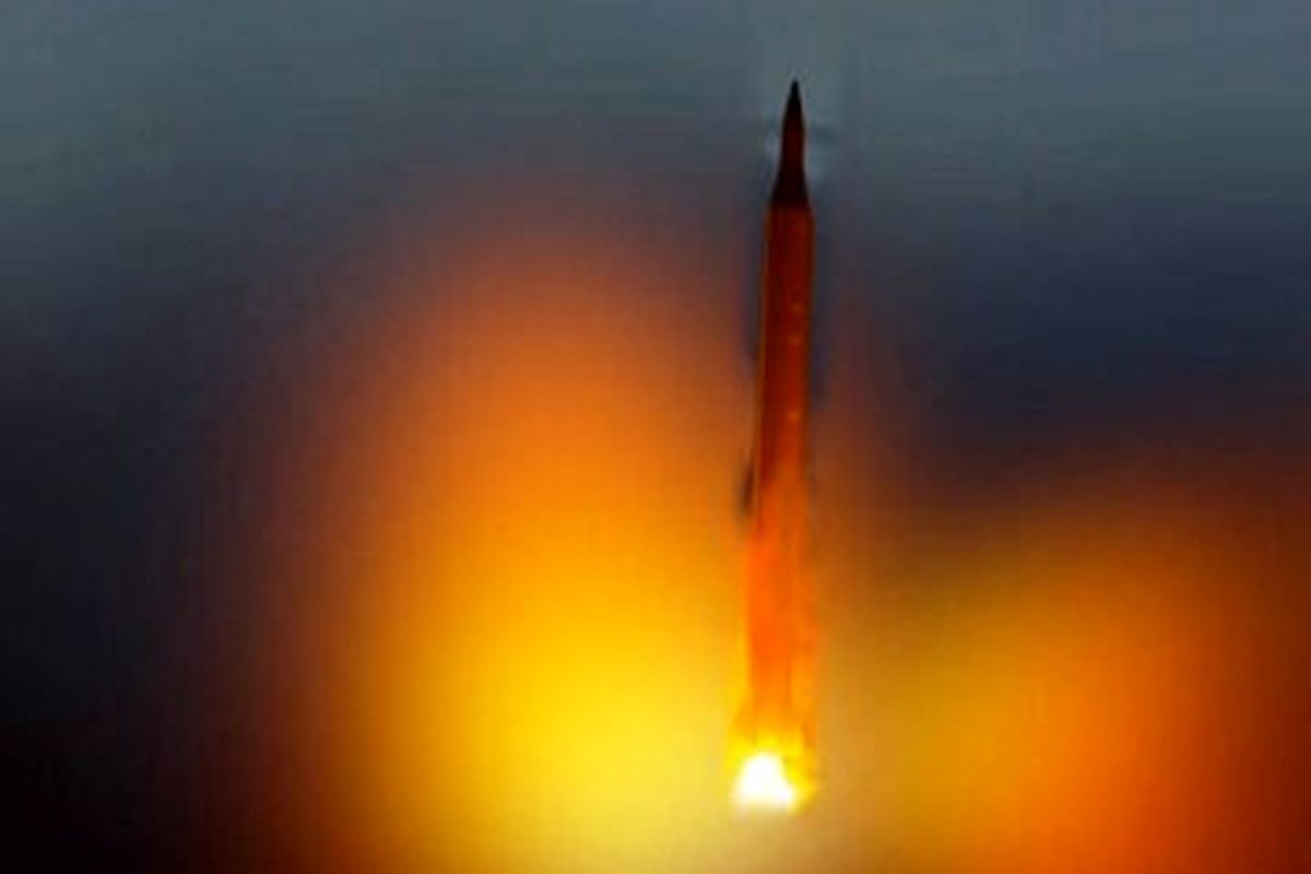 تصاویری از یک موشک سپاه که آبی شد