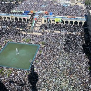 تصاویری از نماز جمعه تاریخی تهران به امامت رهبر انقلاب