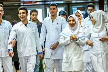 ۳۰ هزار پزشک ایرانی گم شدند!