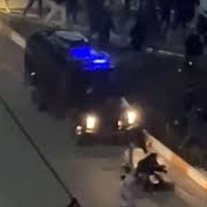 واکنش به زیر گرفتن مردم با خودروی ضدشورش در اردبیل