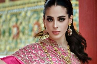 زیباترین شورشی جهان/ ملکه‌ای که سکوت نکرد