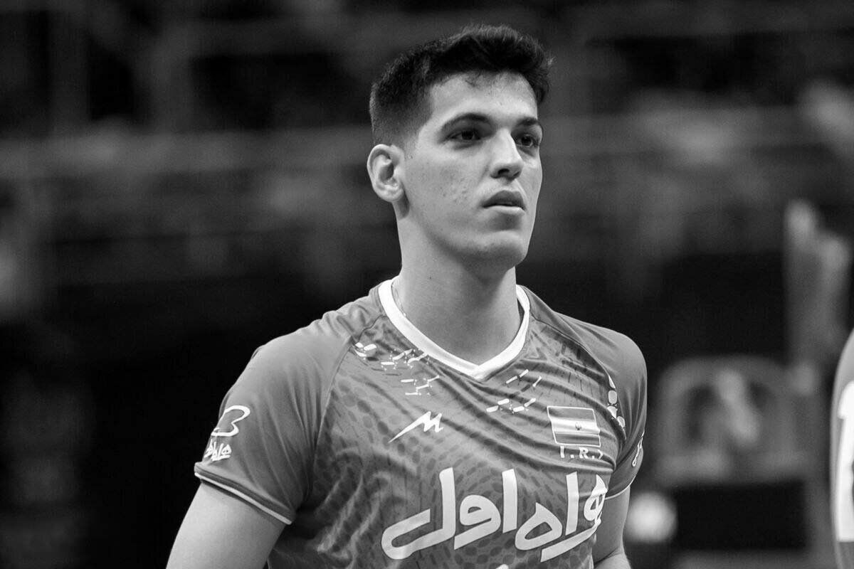 یک‌دقیقه سکوت به یاد صابر کاظمی در سوپرلیگ برزیل/ ویدئو