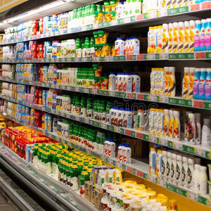 ارز ترکیبی برای کالاهای اساسی فعلا اجرایی نمی‌شود