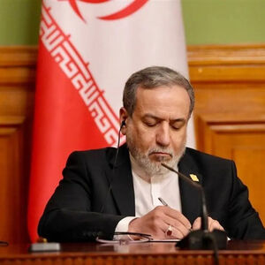 عراقچی: آمریکایی‌ها نباید تاوان جنگ‌های اسرائیل را بدهند