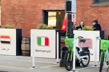 نمایش پرچم ایتالیا به جای ایران در آستانه جام جهانی!/ ویدئو