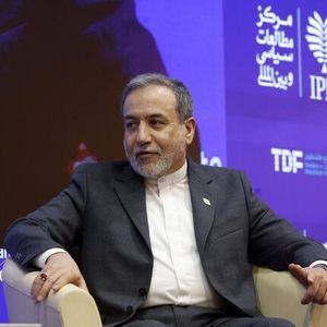 آسوشیتدپرس: عراقچی به غرب سیگنال داد