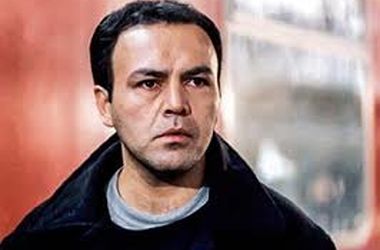 تصویر جالب از ماشین لوکس فریبرز عرب‌نیا/ ویدئو