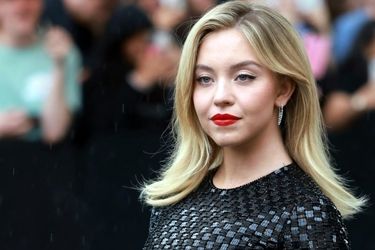  خیانت سیدنی سوینی به نامزدش/ پای یک فوتبالیست مشهور در میان است 