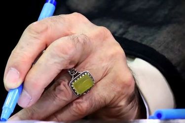 مقایسه خط سه رهبر انقلاب اسلامی